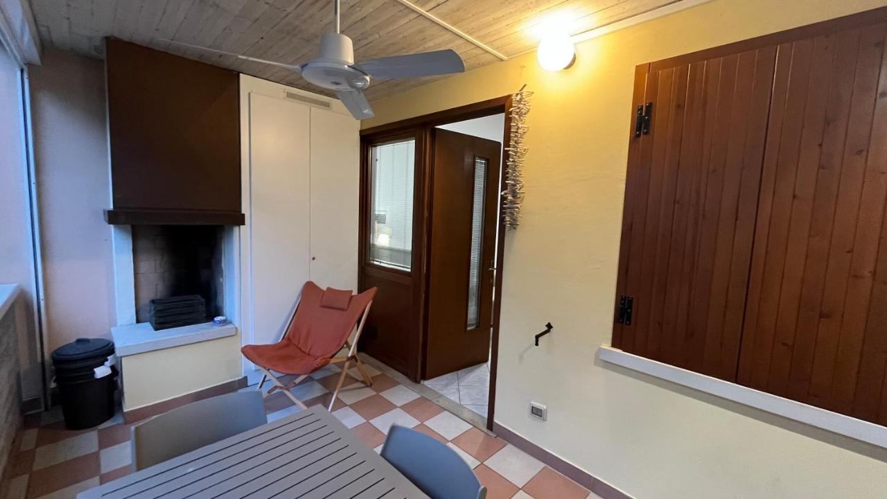 Green Apartment And Pools Desenzano del Garda Exterior photo